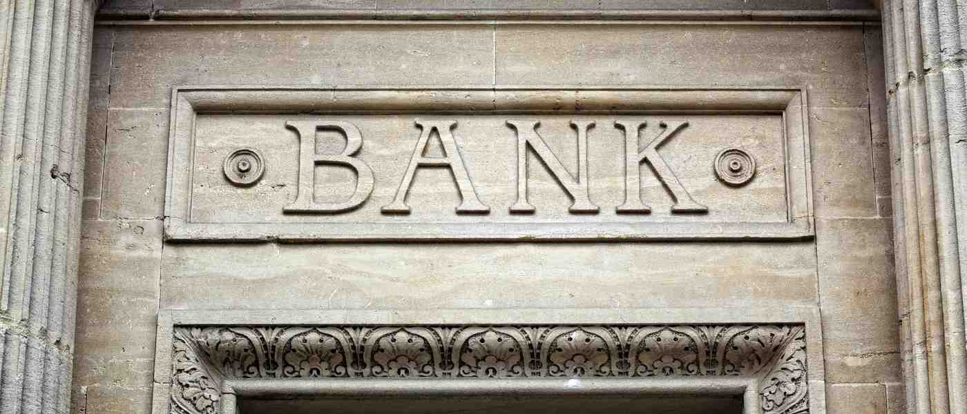 8 Banking SEO Strategies to Rank Your Local Branch on Google
