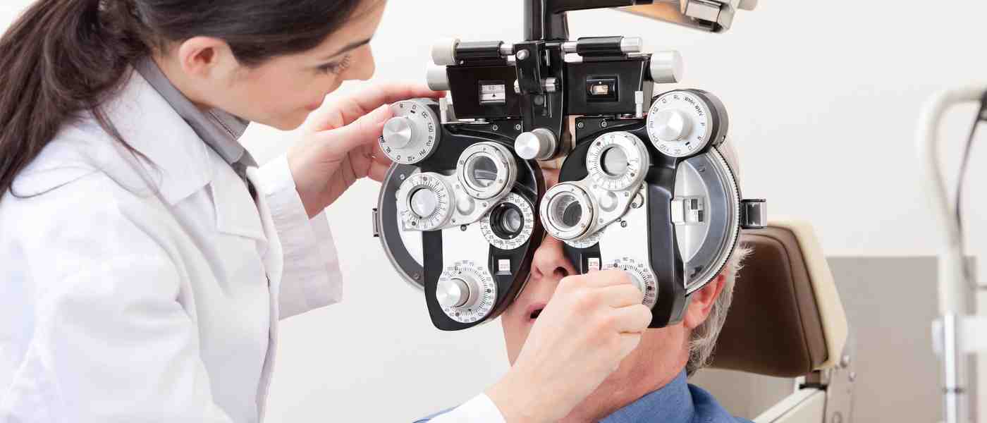 Why Opticians Should Run Eye Clinic Facebook Ad Campaigns to Attract New Patients