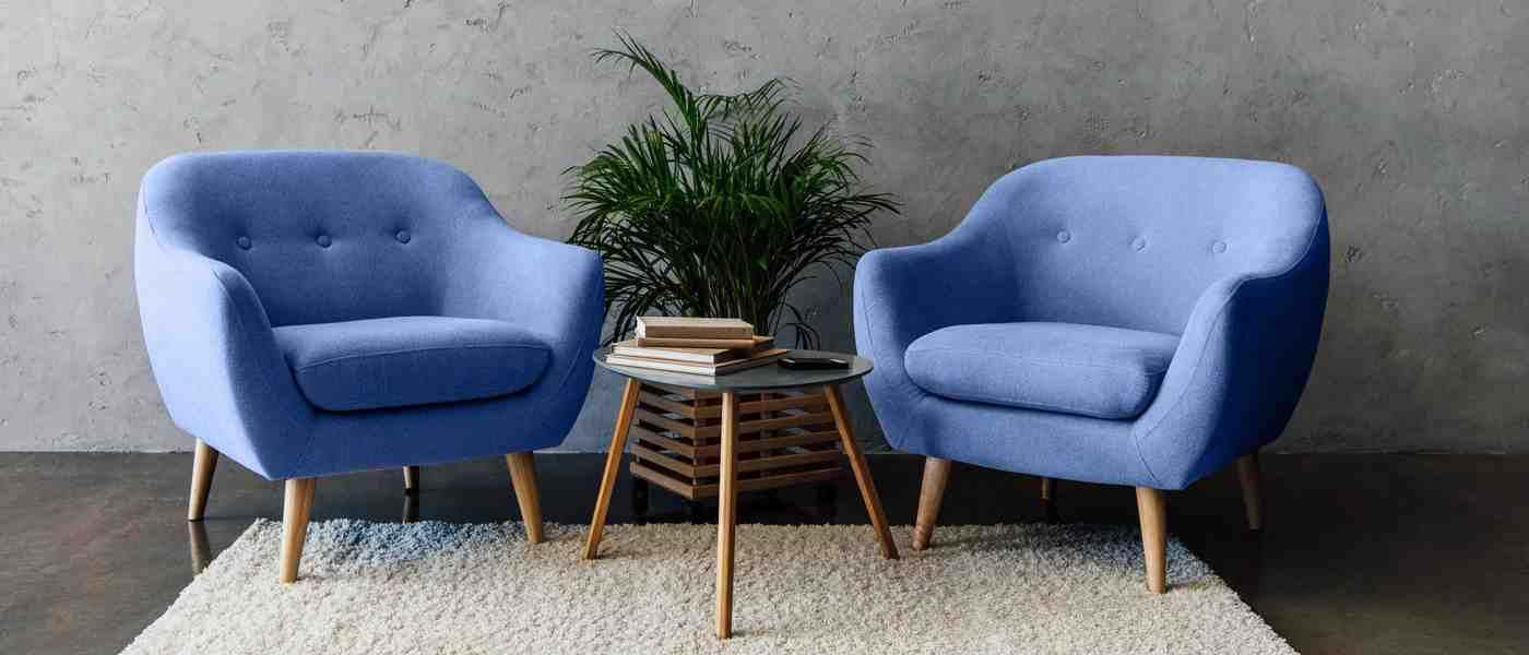 How Interior Designers Turn Portfolio Browsers Into Paying Clients In 2026