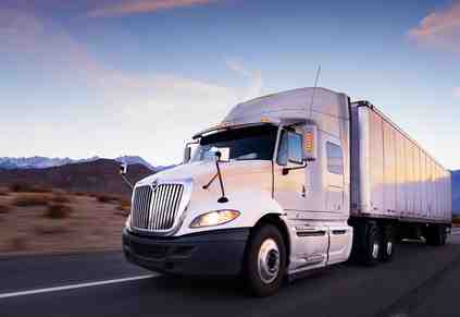 Copywriting Tips for Trucking Companies Who Want to Convert More Leads