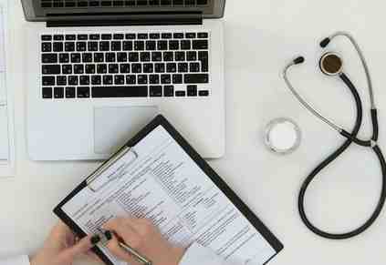 Social Media Growth Hacks for Urgent Care Clinics