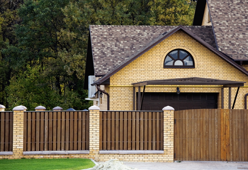 Use These 3 Types of Google Ads to Market Your Fencing Company