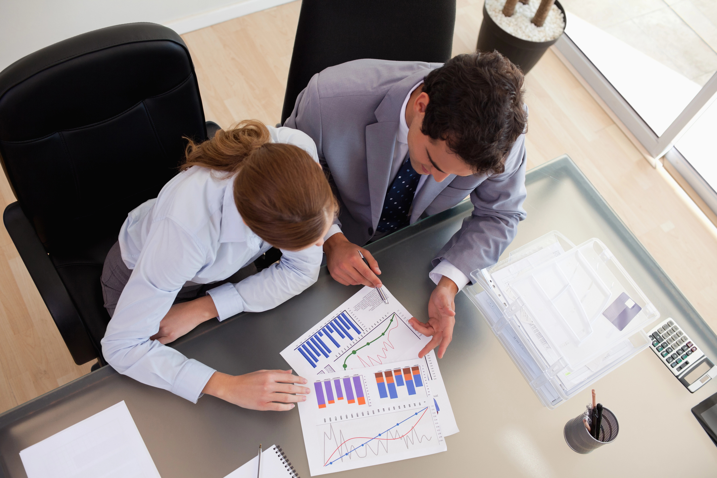 How Consultants Can Triple Their Leads With a Newsletter That Doesn’t Suck