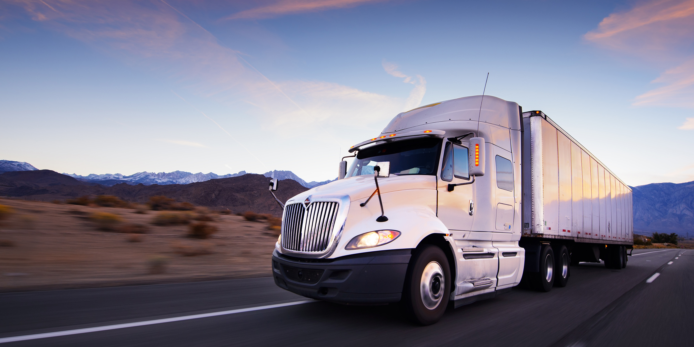 How to Use Social Media to Market Your Trucking Company Online