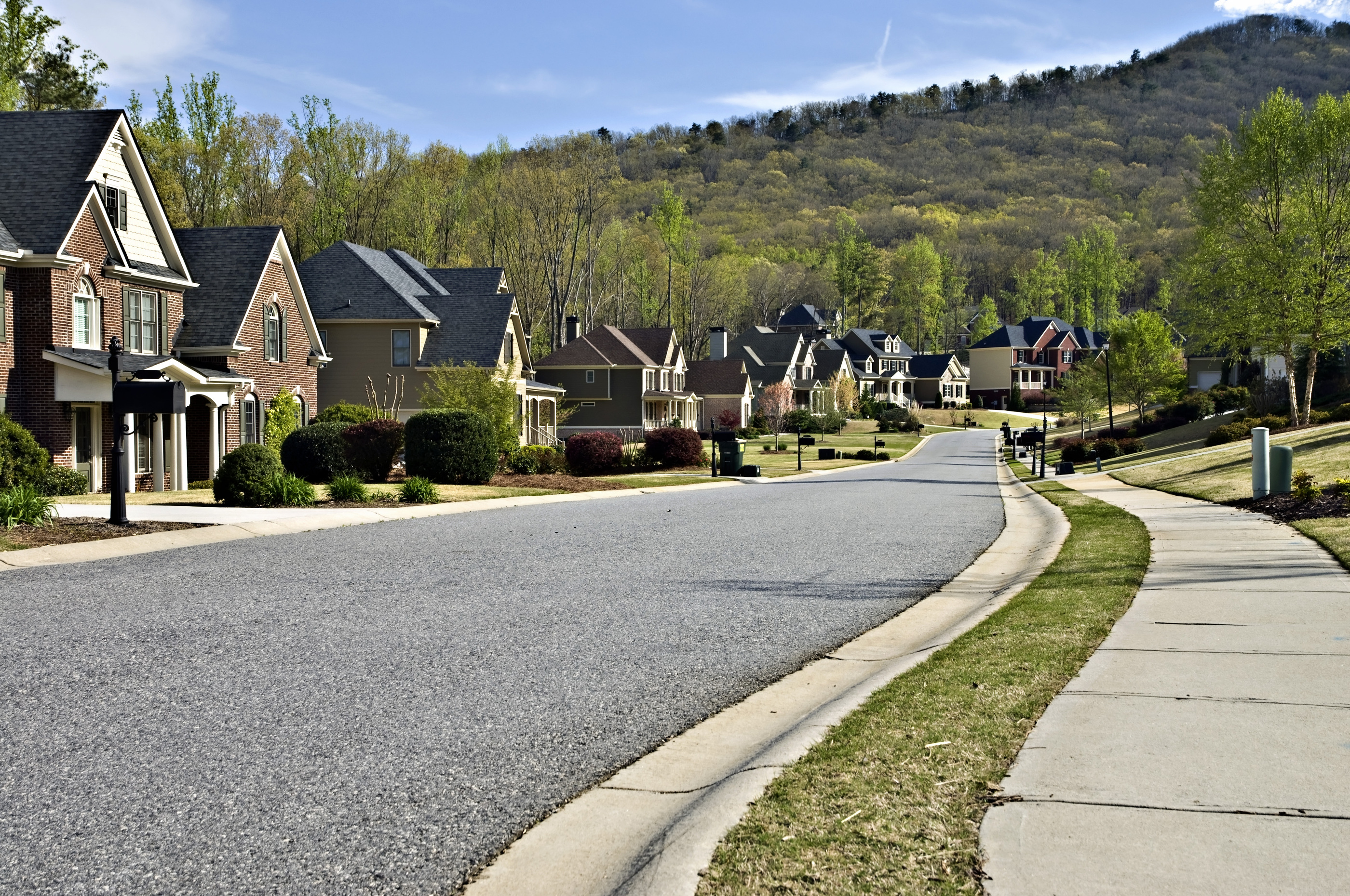 5 Ways HOAs Can Use Video to Build Trust and Long-Term Engagement with Residents