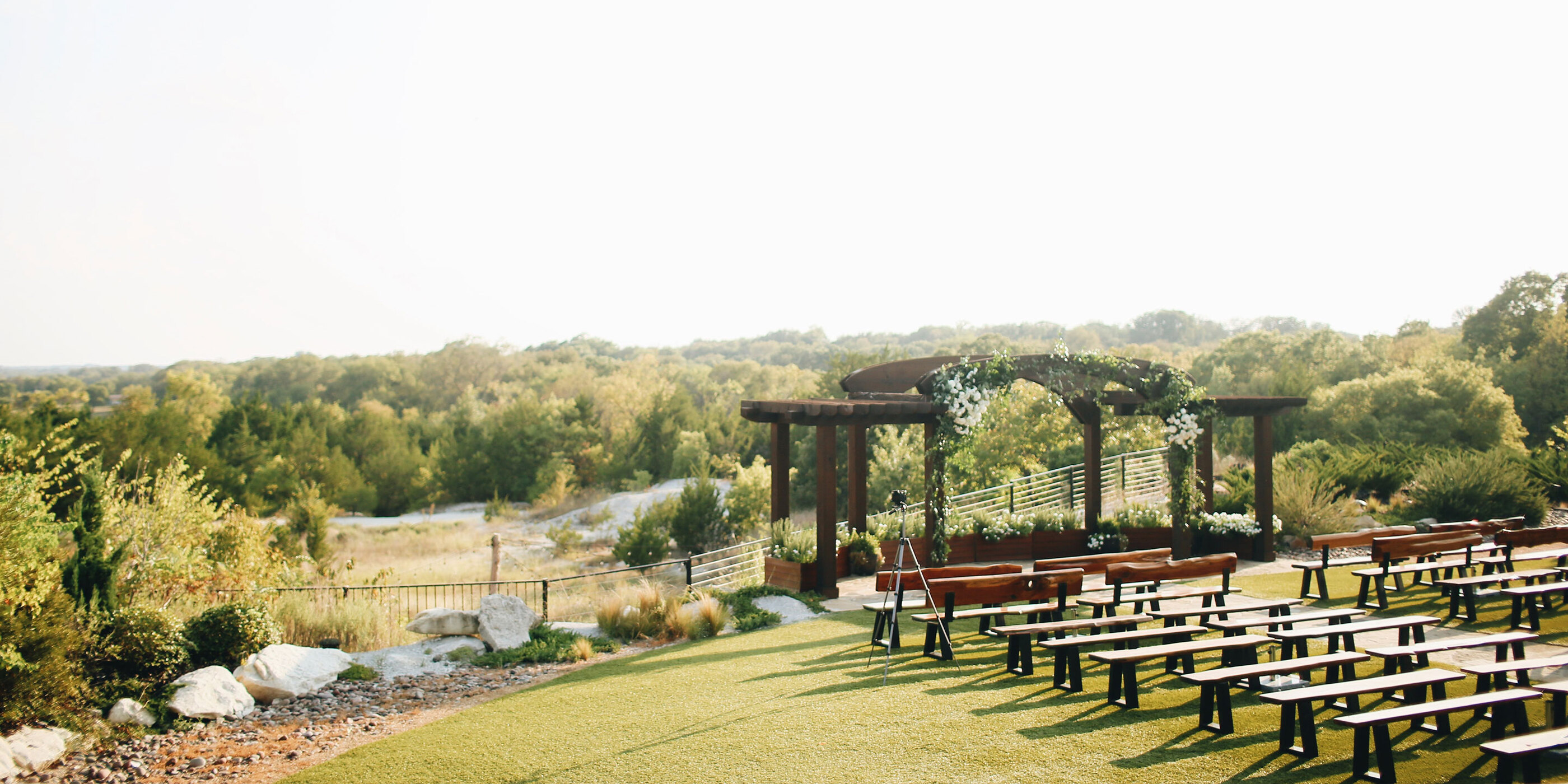 Top 3 Types of Google Ads to Use to Market Your Wedding Venue